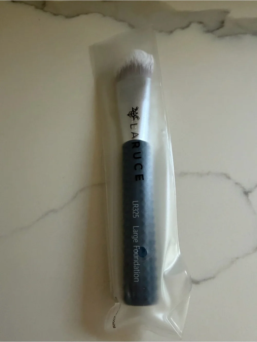 NIP LaRuce Large Foundation Brush